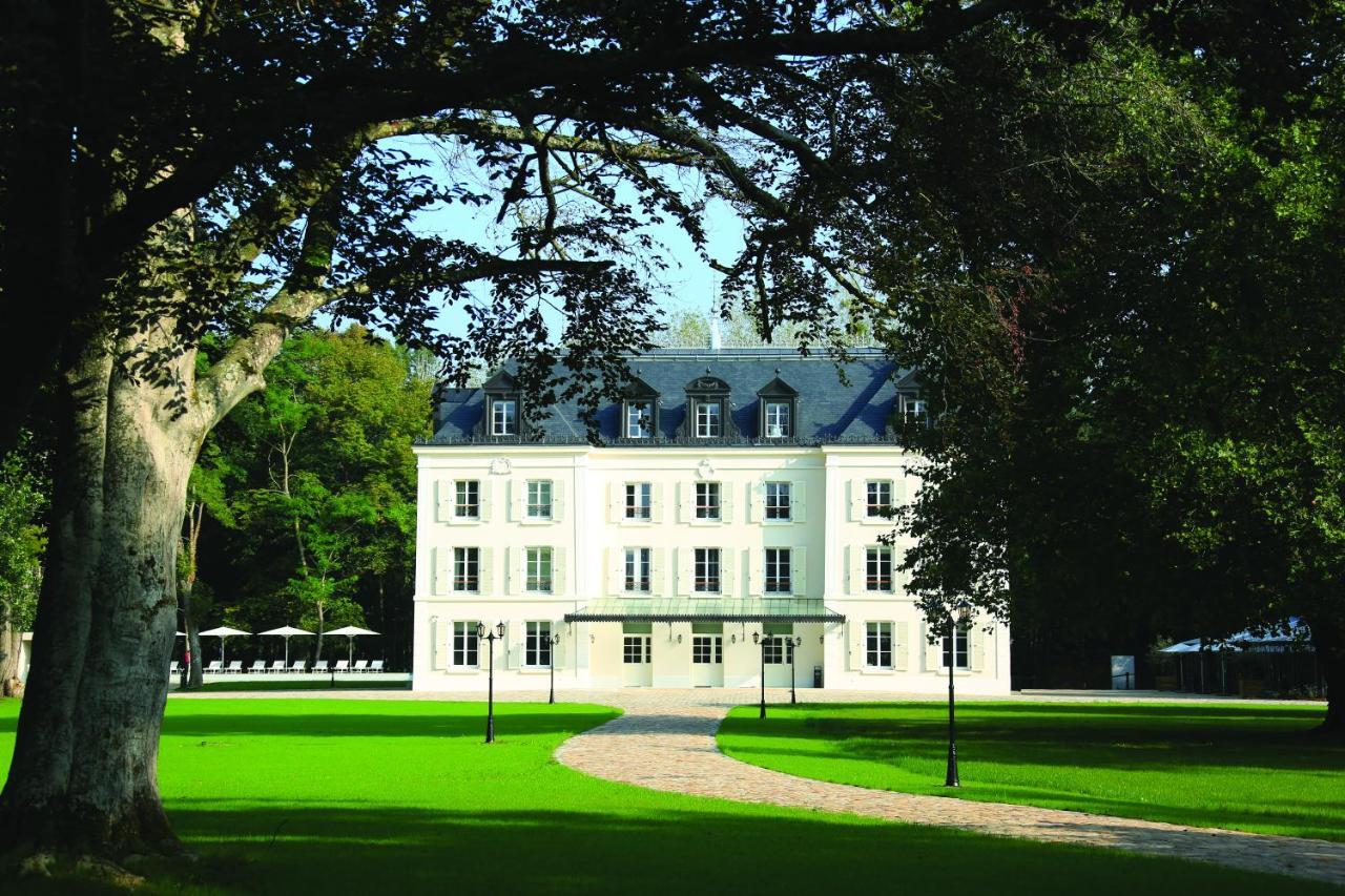 Hôtel Château des Hauts de Provins à Champcenest Extérieur photo