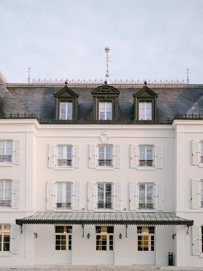 Hôtel Château des Hauts de Provins à Champcenest Extérieur photo