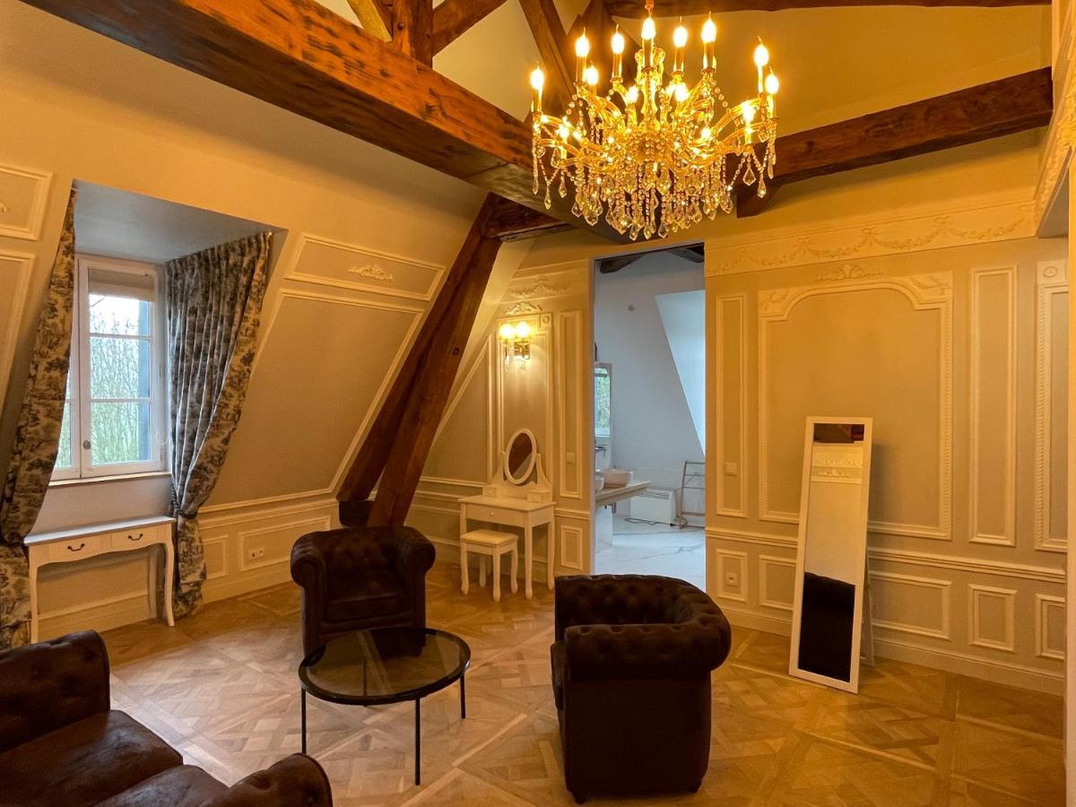 Hôtel Château des Hauts de Provins à Champcenest Extérieur photo