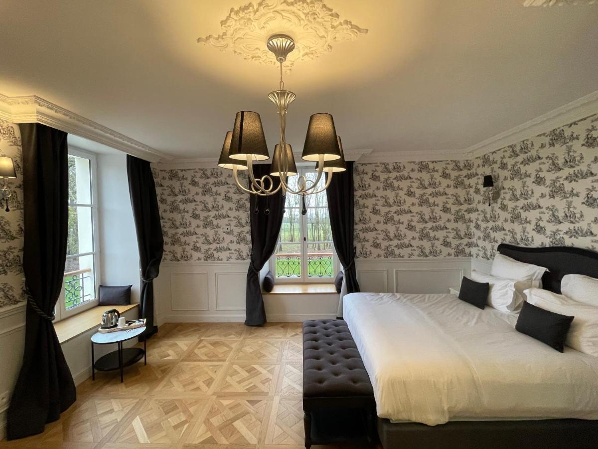 Hôtel Château des Hauts de Provins à Champcenest Extérieur photo