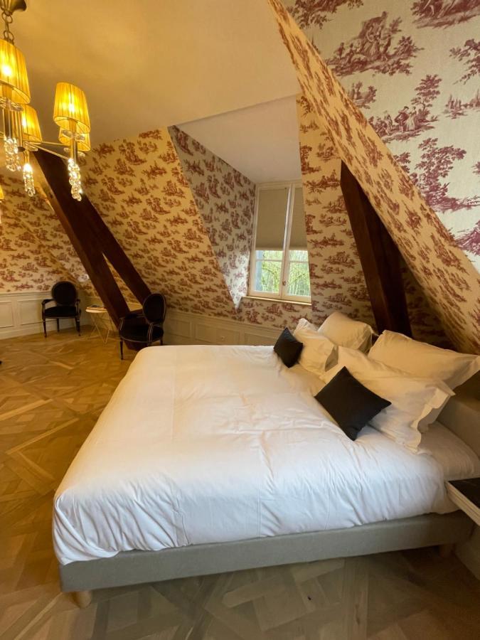 Hôtel Château des Hauts de Provins à Champcenest Extérieur photo