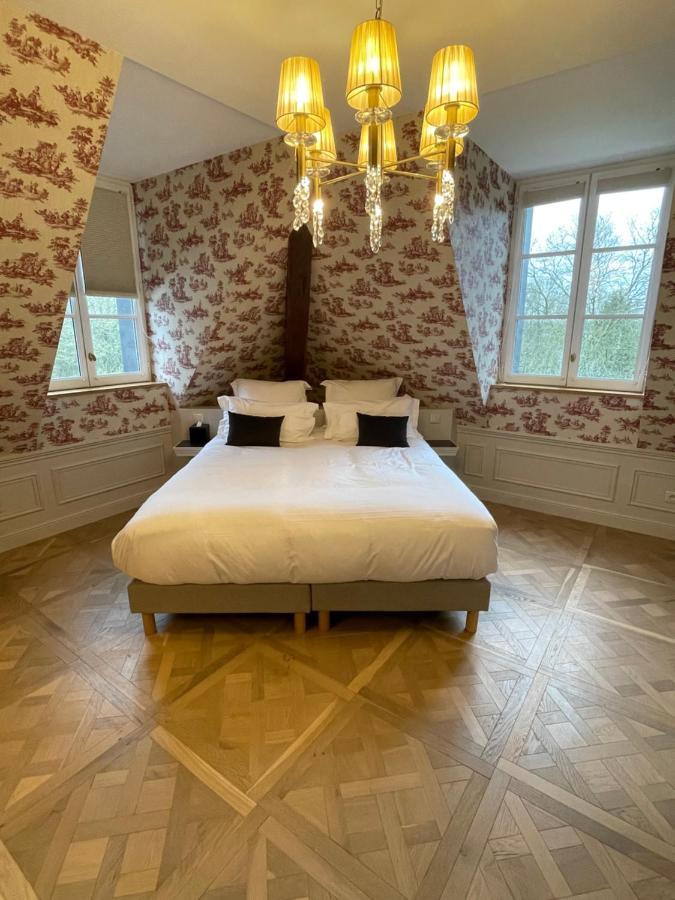 Hôtel Château des Hauts de Provins à Champcenest Extérieur photo