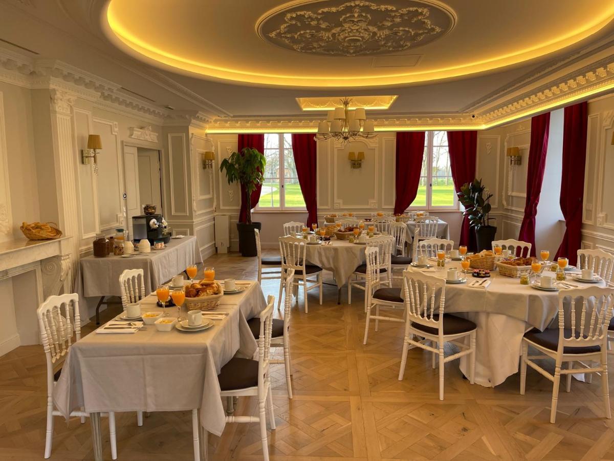 Hôtel Château des Hauts de Provins à Champcenest Extérieur photo